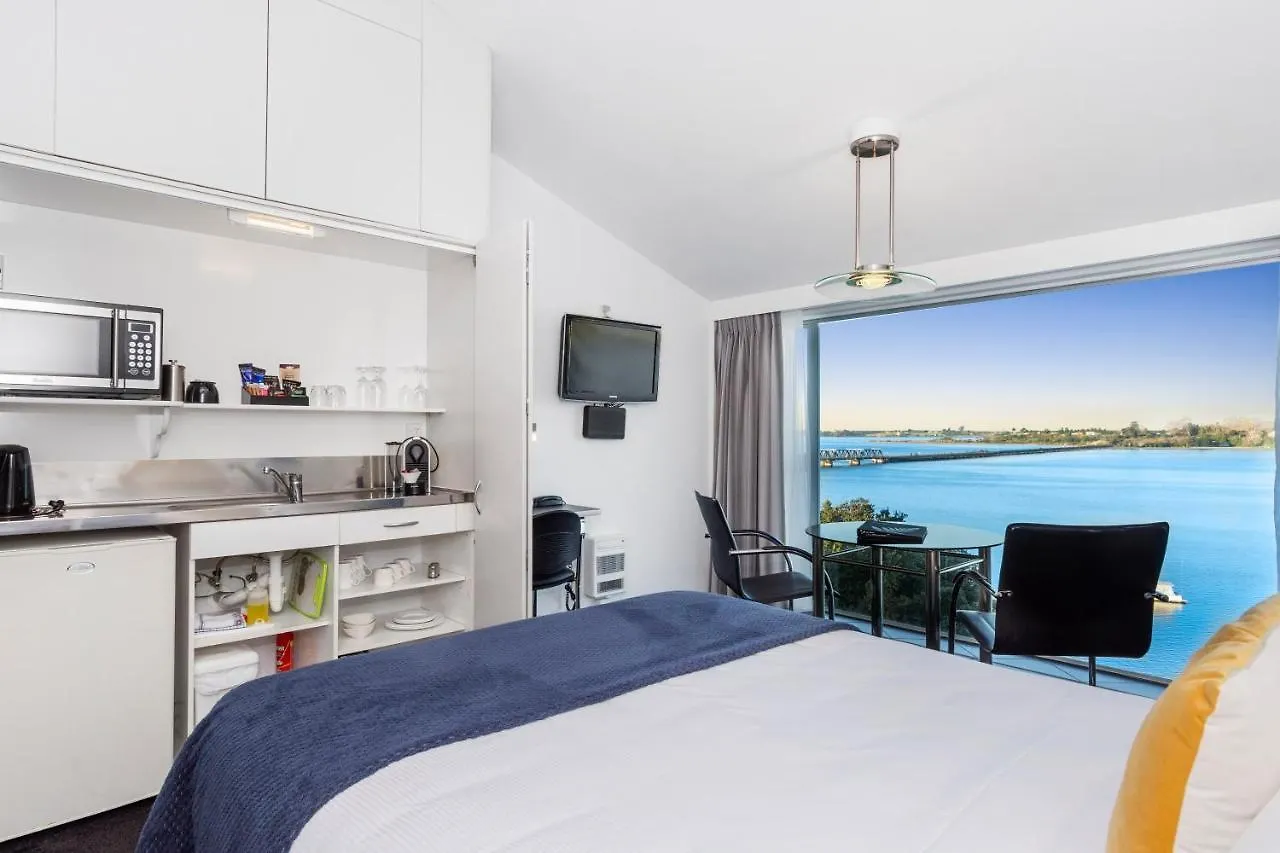 Motel The Tauranga On The Waterfront